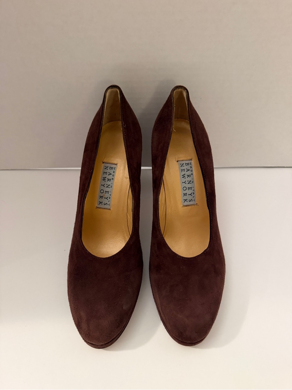 Barneys New York Burgundy Suede Round-Toe Pumps. Size 36
